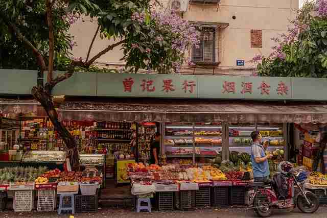 每日大赛在线观看深度解析：年度巅峰黑马突围